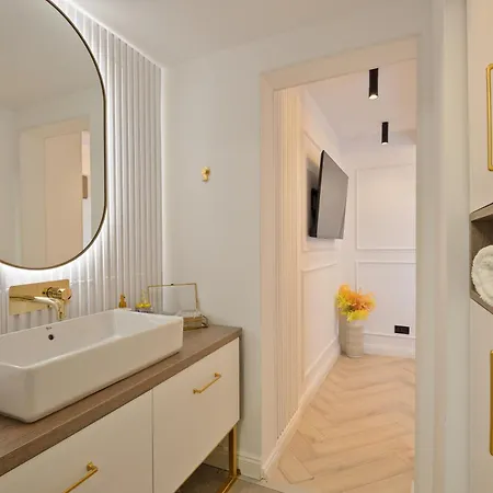 Royal - Luxury Apartment B - Old City - Victoriei Bukarest Exterior foto
